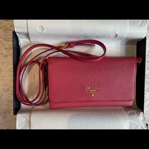 PRADA SAFFIANO PINK